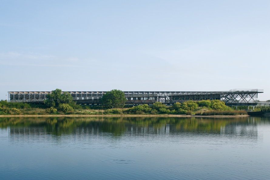 IZADIA Ecological Park Nature House HEQ + Passive